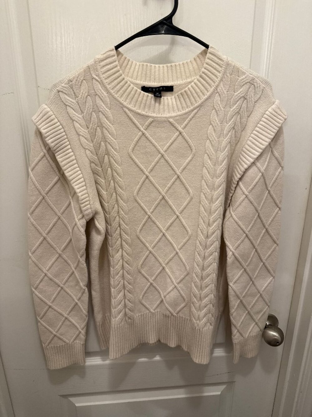 Cyrus, Cable Knit Sweater, Size M